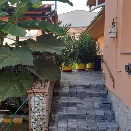 Gasthof Apartman Fortuna Štúrovo